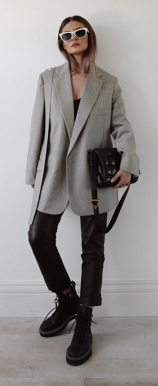 Stella McCartney Blazer, Size 40. Fits a size 10 or 12