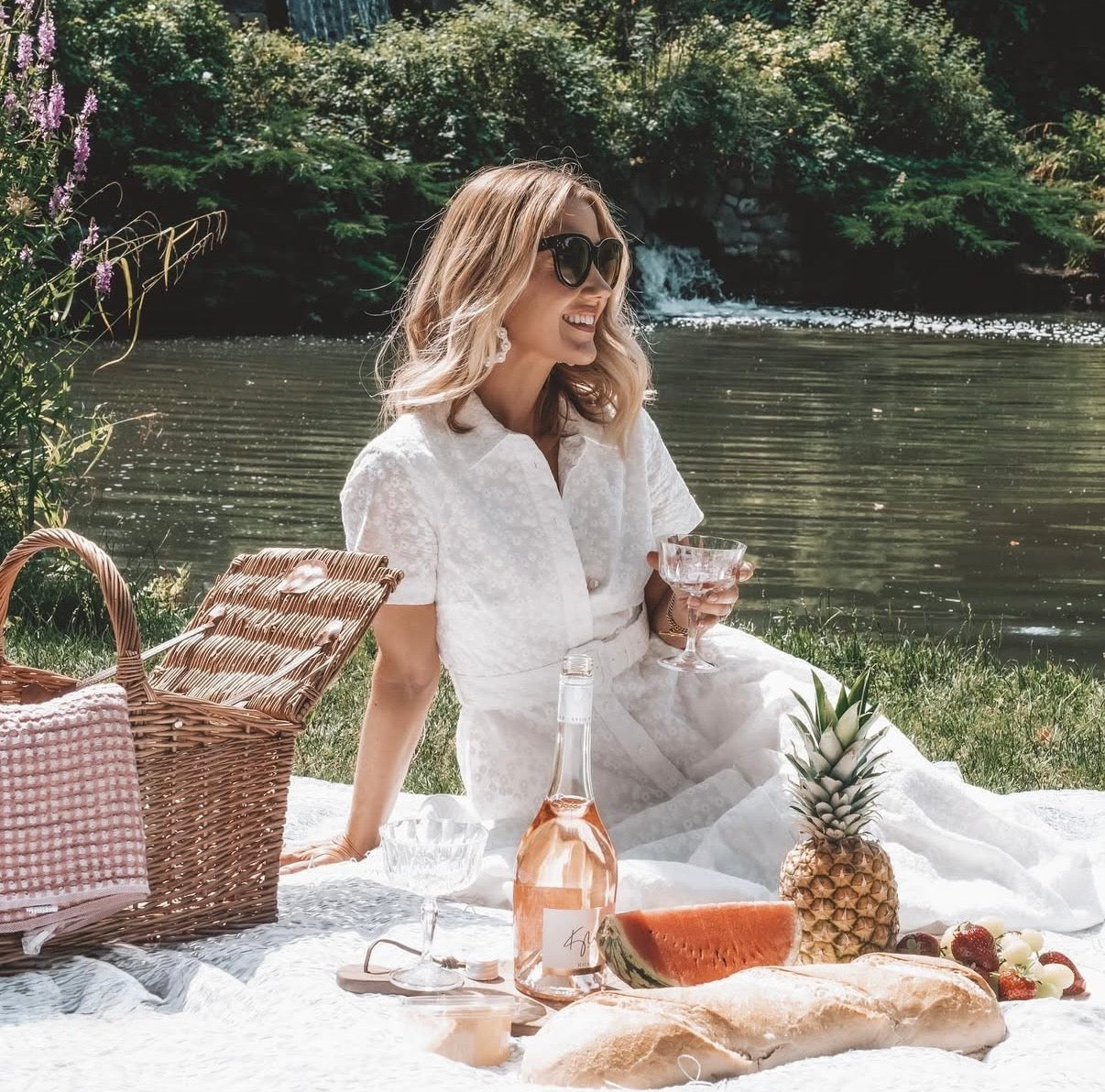 Crew Clothing Company Dress, Size 6. Would fit a small 8 too