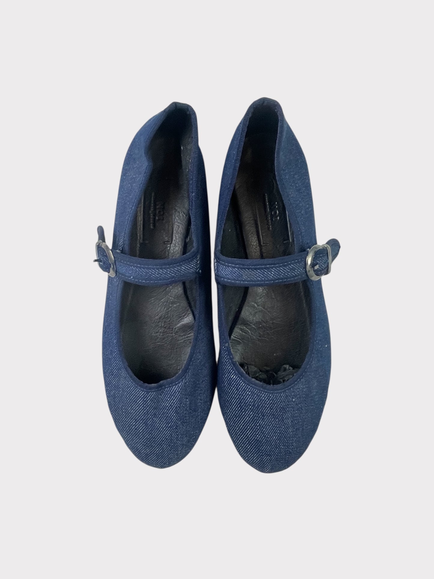 MOI Shoes, Size 40