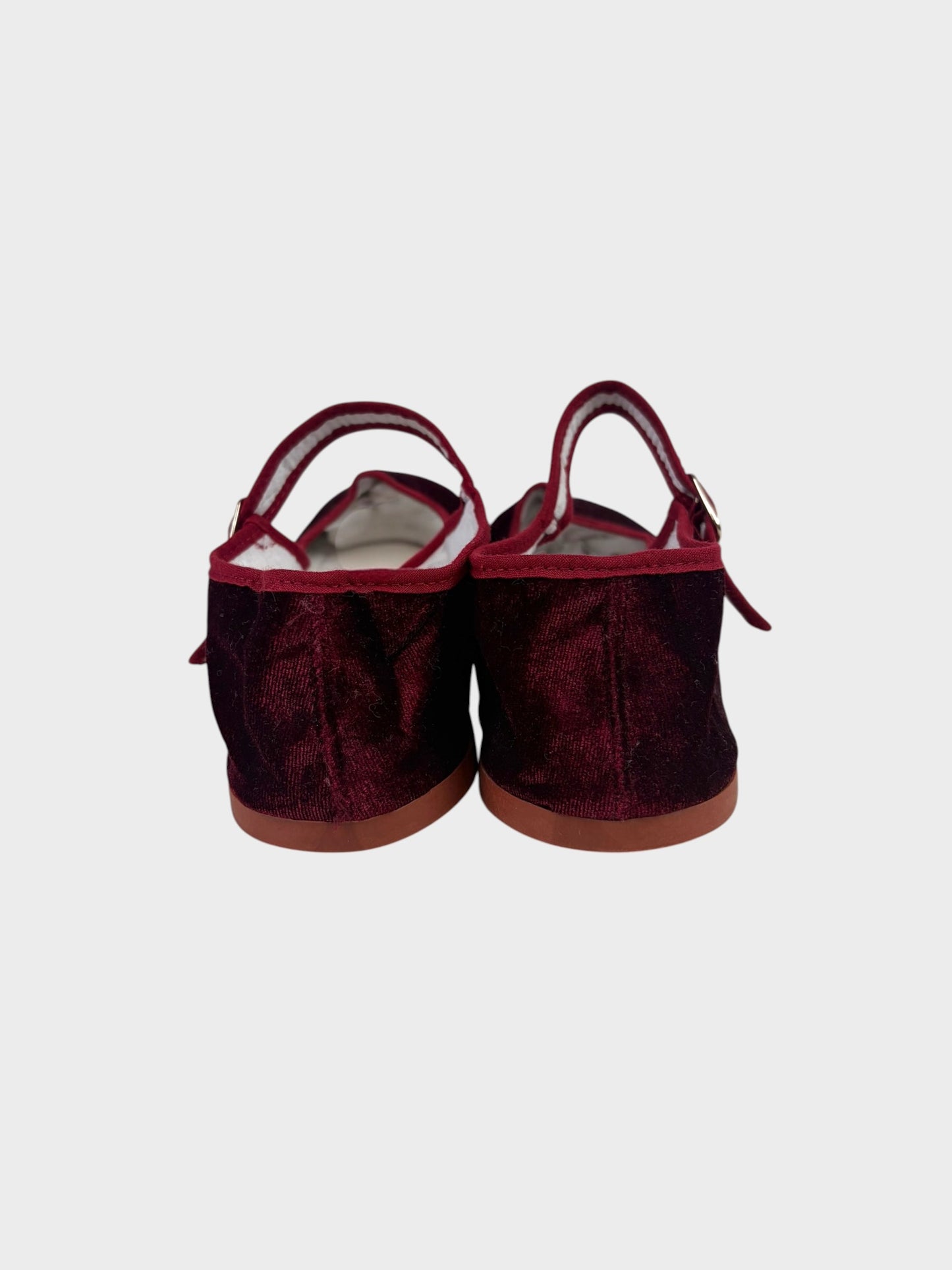 Easy USA Shoes, Size 39