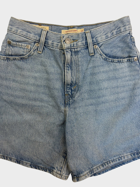 Levi's Shorts, Size 25