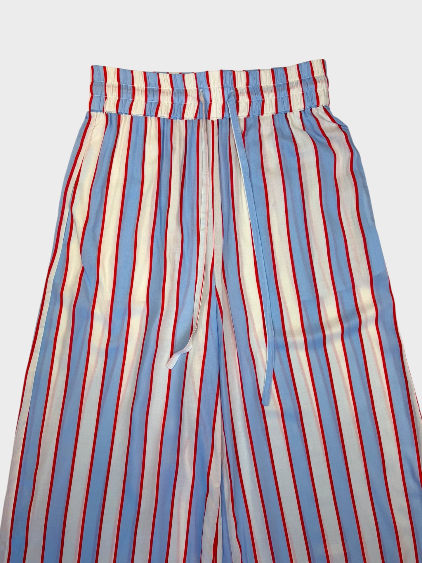 It's 9pm Co-ord, Size 00, BNWT, Fit a size 8 fine