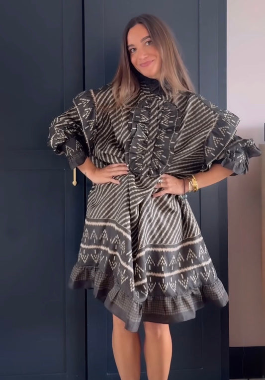 Joseph Copenhagen Dress, One Size. Oversized on a 10 or fit a 12 or 14