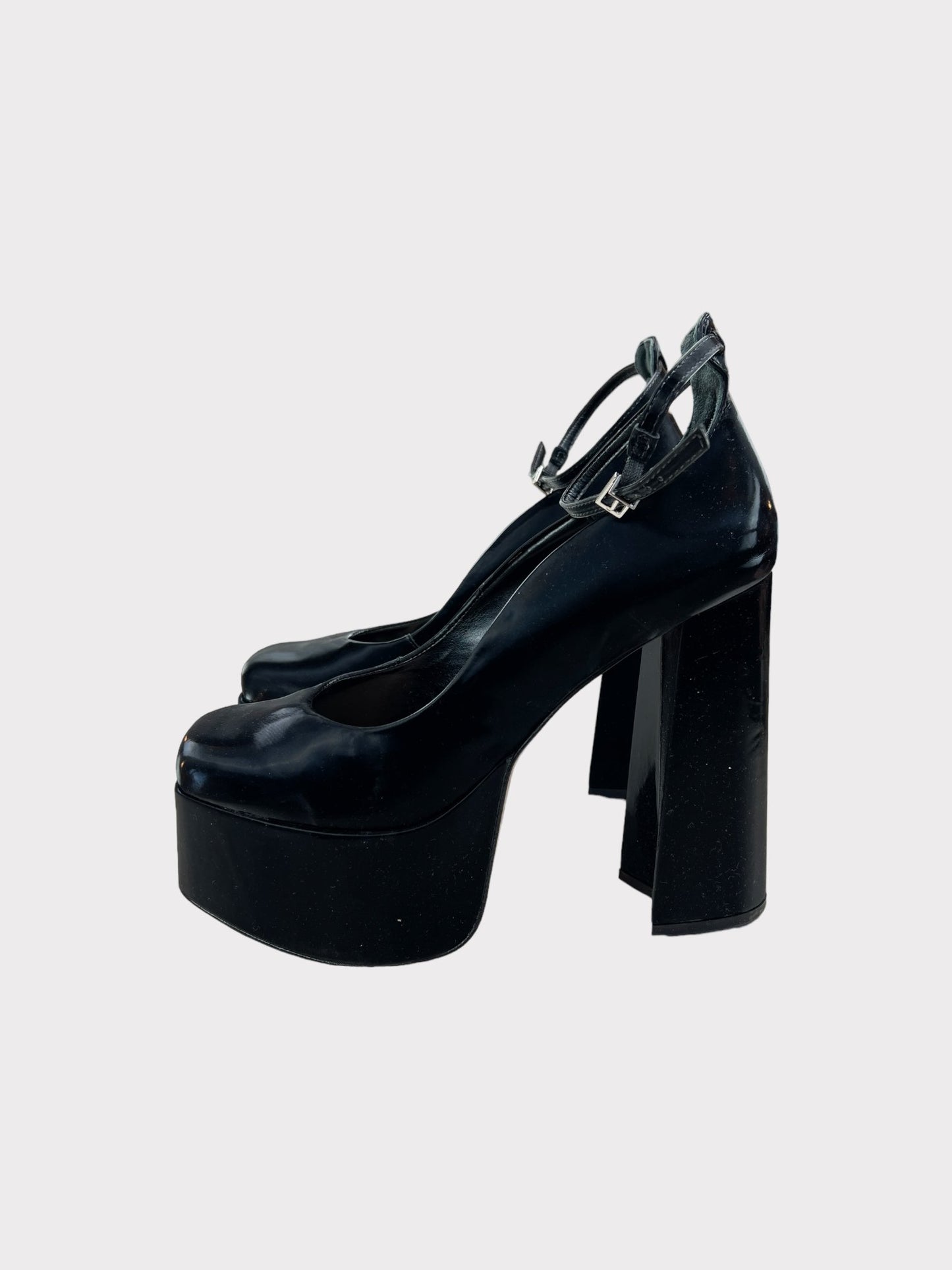 Schutz Platform Heels, Size 8