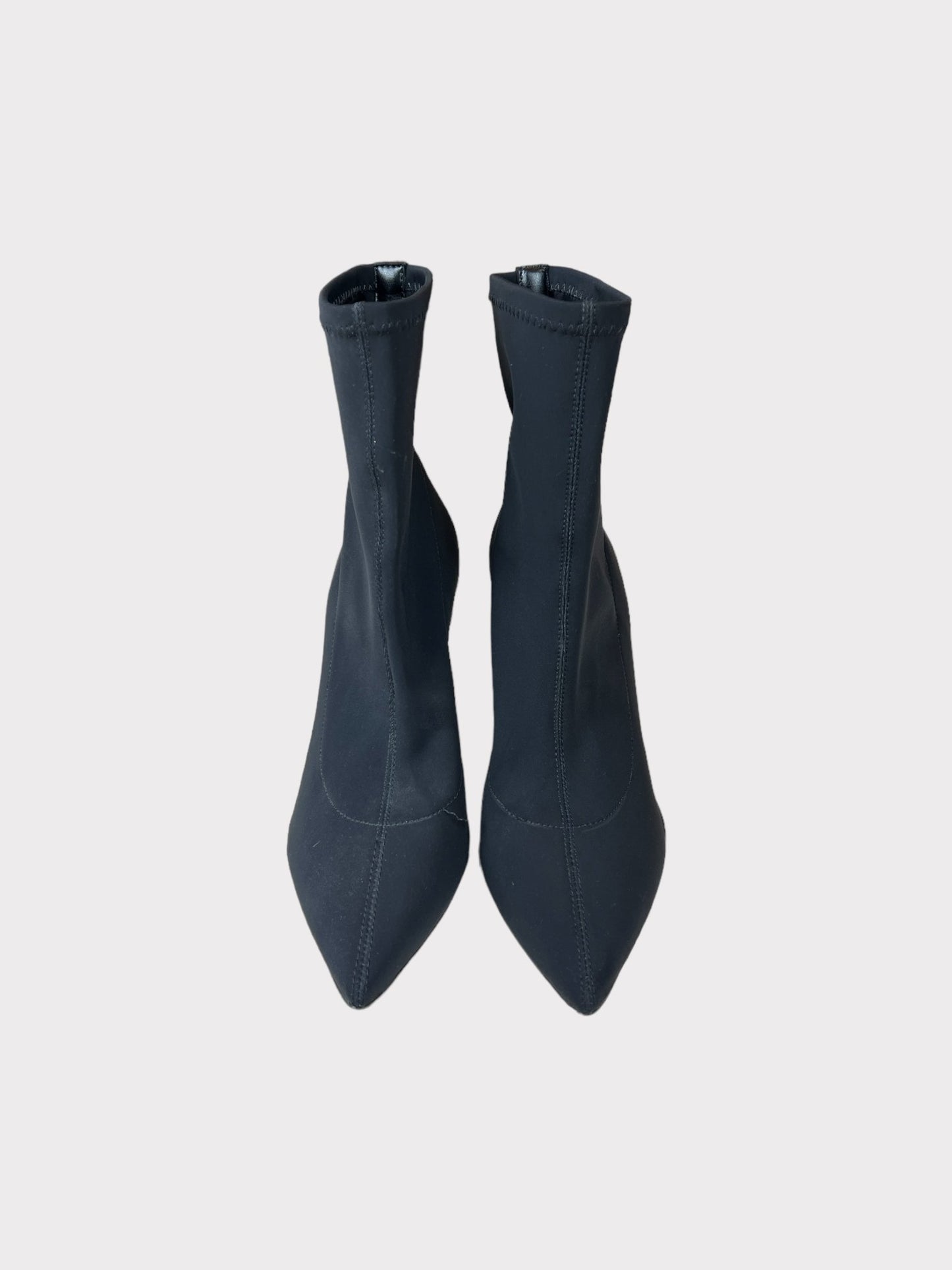 Sosandar Boots, Size 5