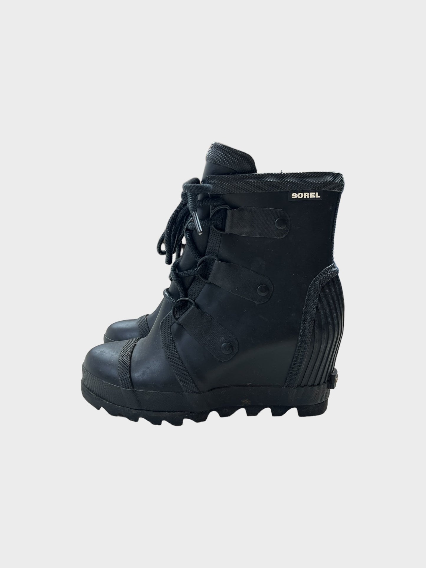 Sorel Wedge Boots, Size 4