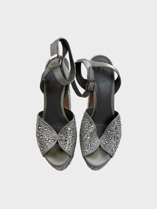 Gina Heels, Size 4.5