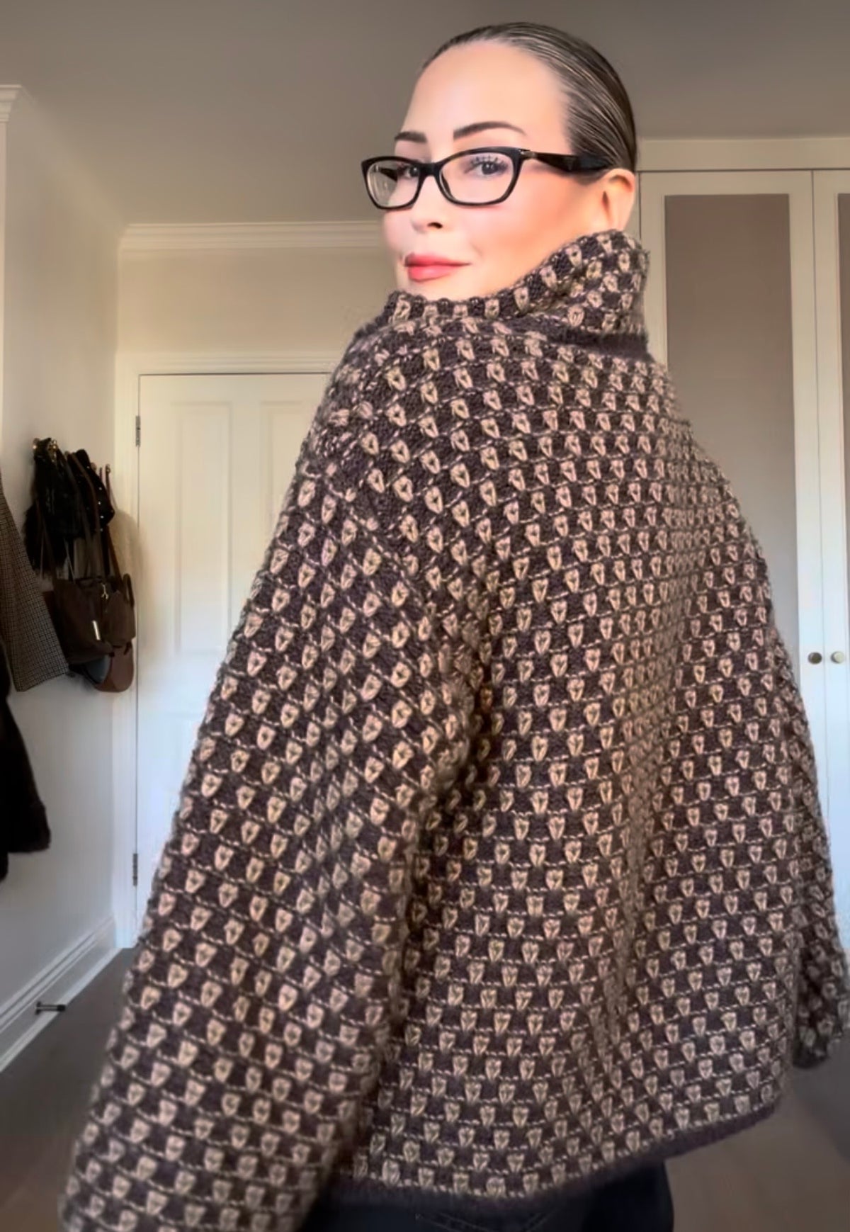 Zara Cardigan/ Knit Jacket, Size S. Fits a size 8 oversized or a 10