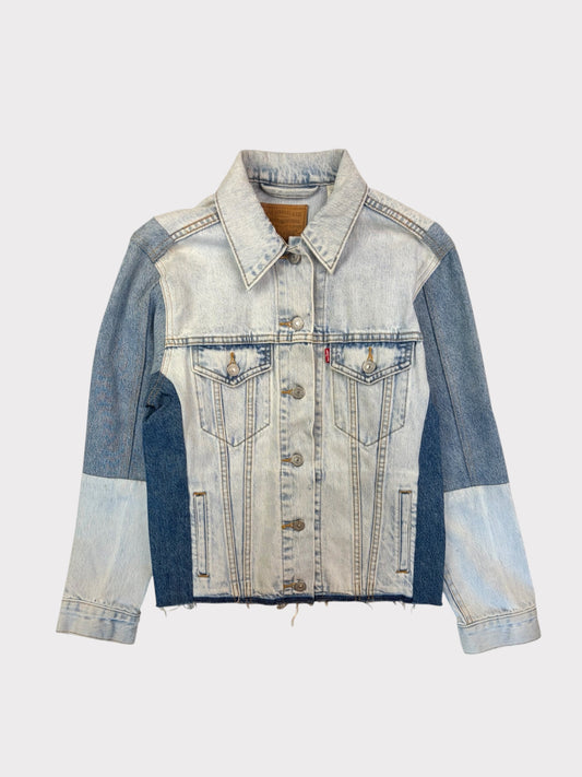 Levi's Denim Jacket, Size XS. Fits an 8 or a 10