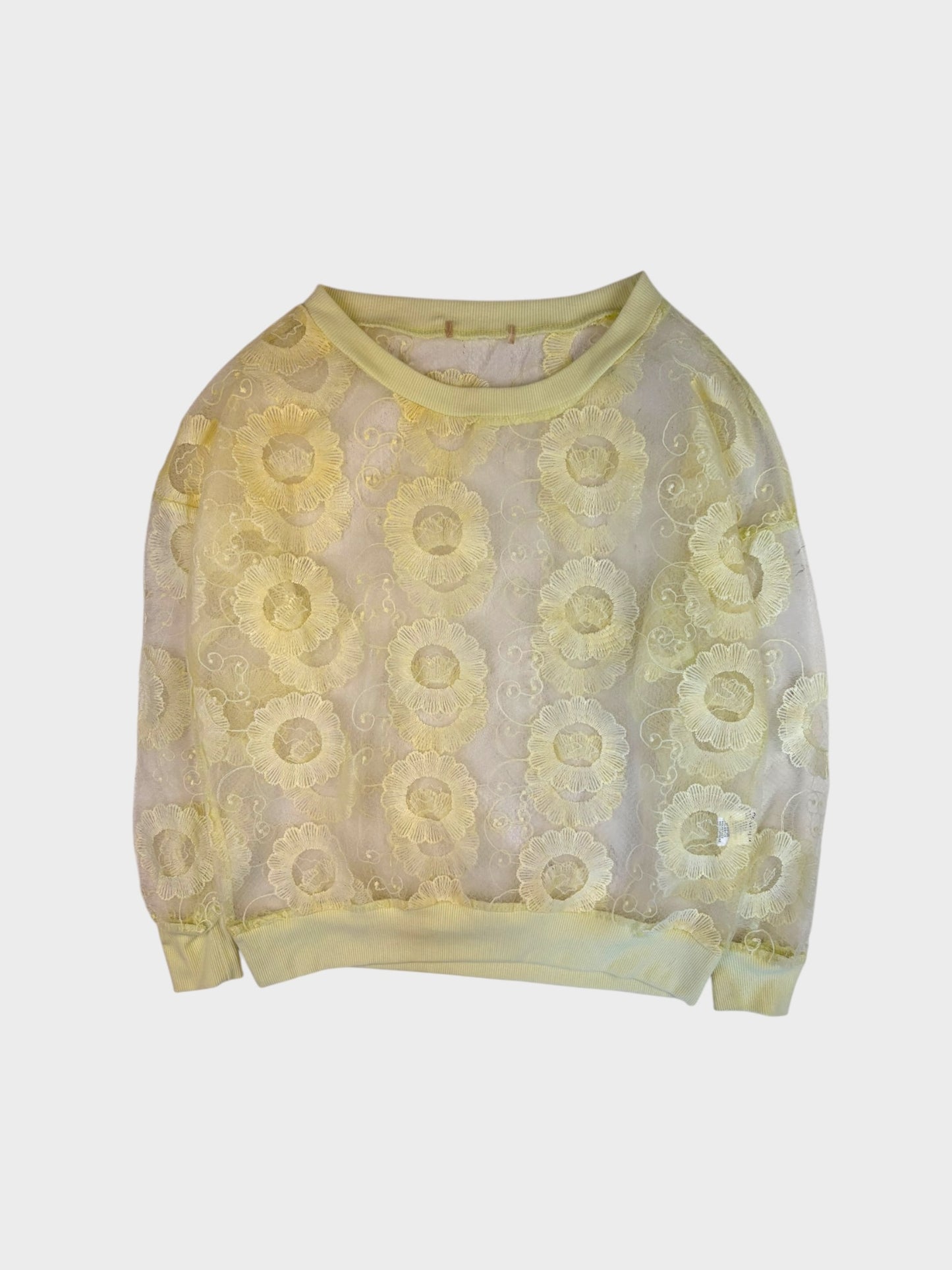 Yellow Lace Top, Fits a size 6 or 8