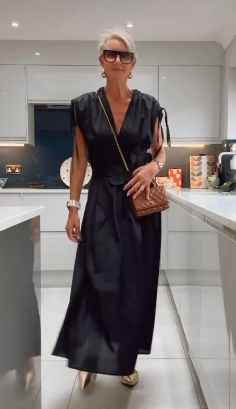 Jan & Nova Edit Dress, Size S