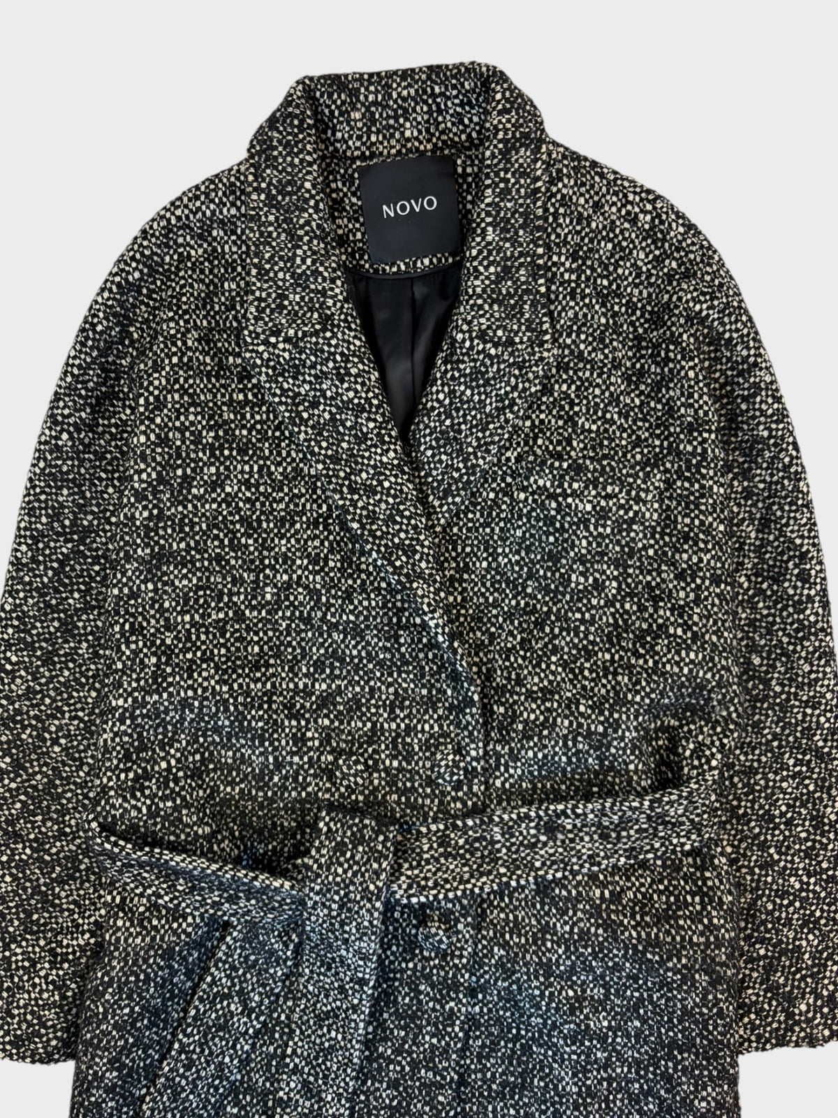 Novo Coat, Size 12