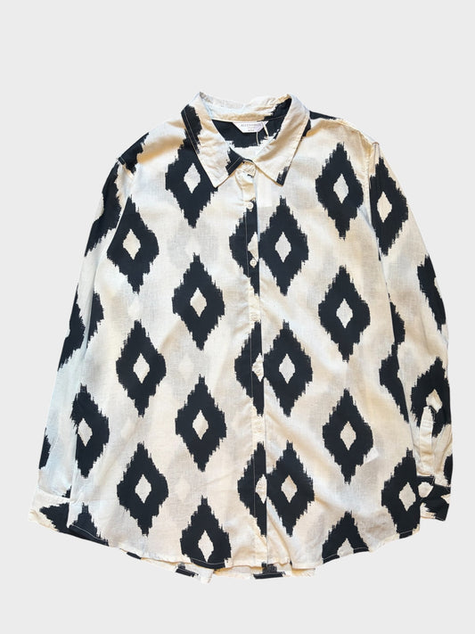 Accessorize Linen Blend Shirt,Fits oversized on a 12 or 14