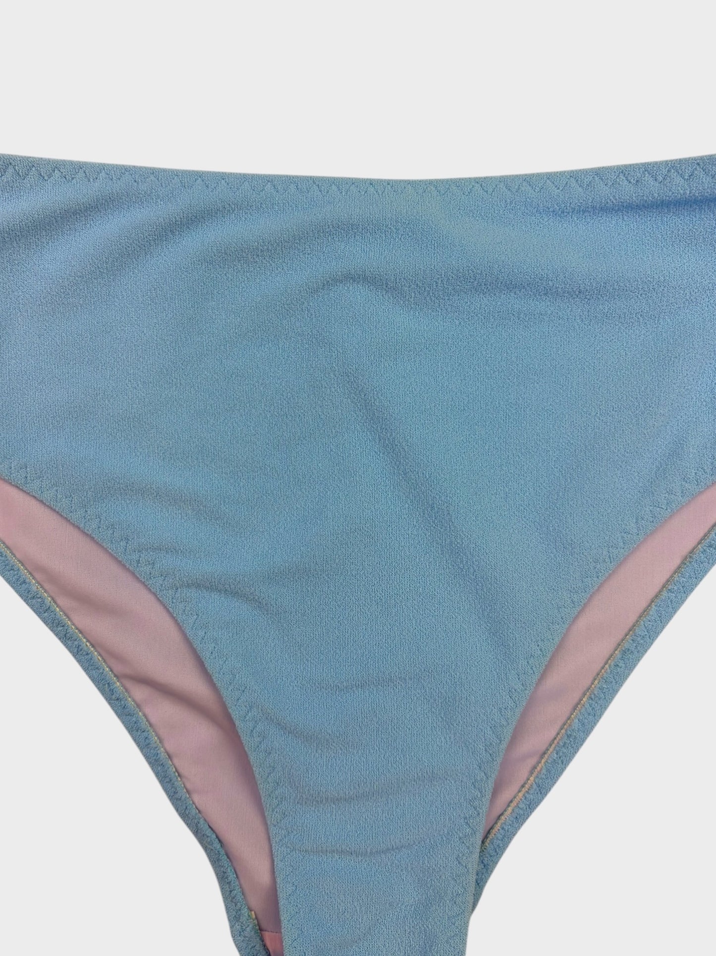 Dora Larsen Bikini, Top Fits 32DD/34D/36C, Bottoms Fit a size 10