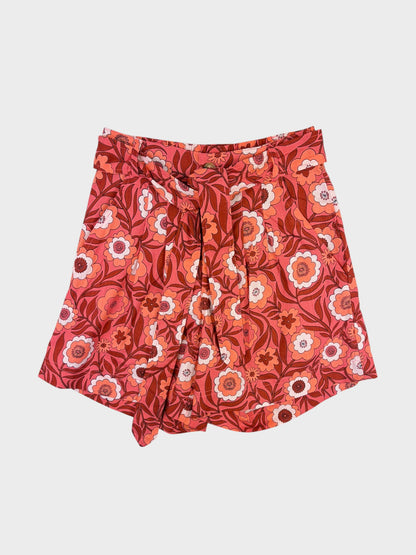 Joanie Shorts, Size 8, BNWT