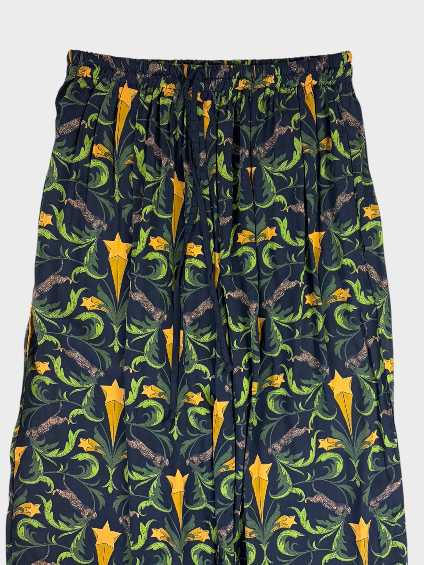 Henelle Co-ord, Size S, BNWT. Fits a size 8 or 10