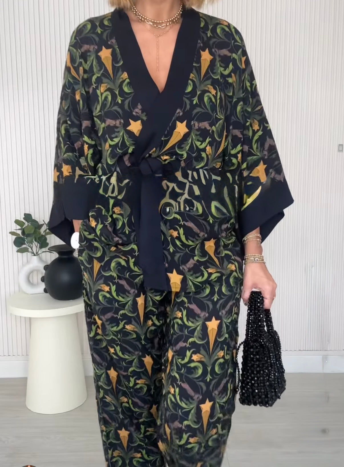 Henelle Co-ord, Size S, BNWT. Fits a size 8 or 10