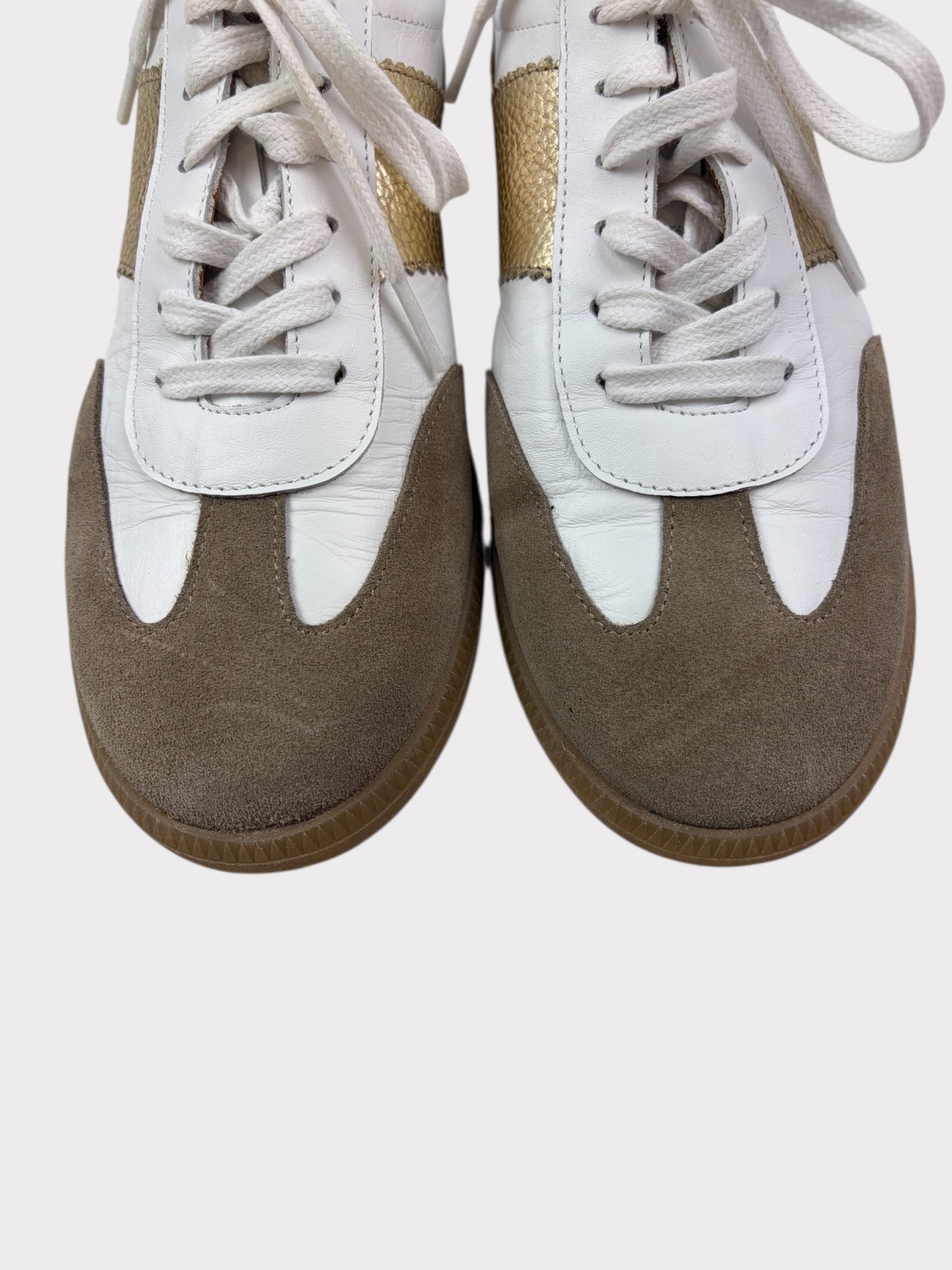 Daniel Trainers, Size 39