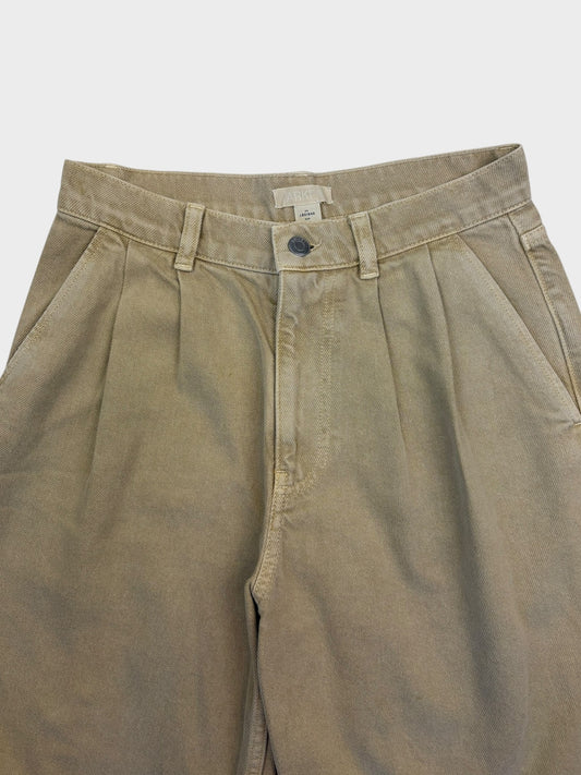 Arket Denim Shorts, Size 34. Fit a size 8