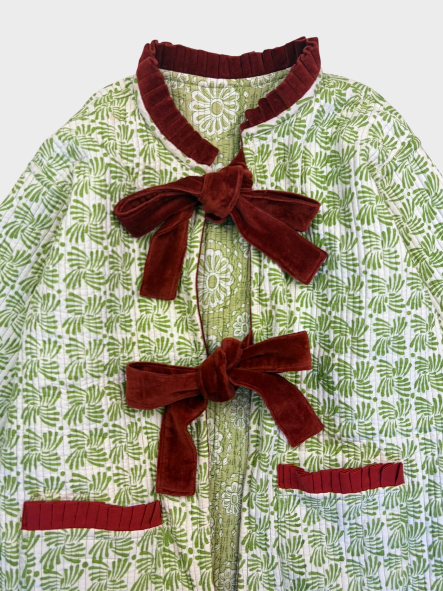 Twizzell Reversible Jacket, Fits a Size 8 or 10