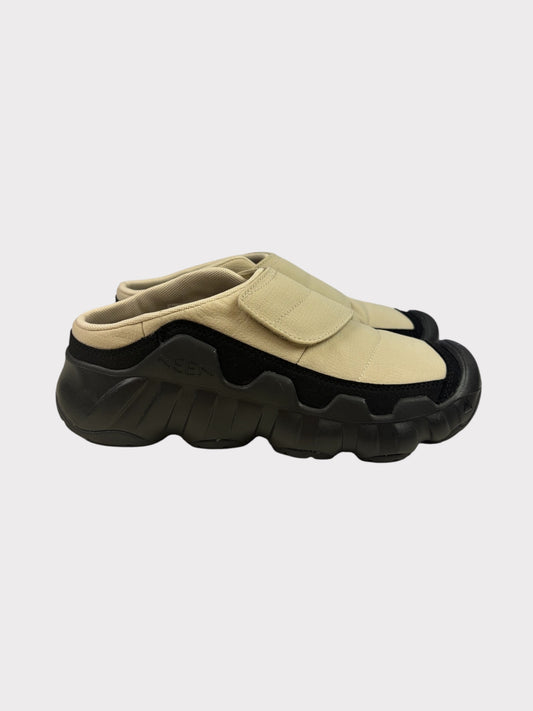 Keen Shoes, Size 5