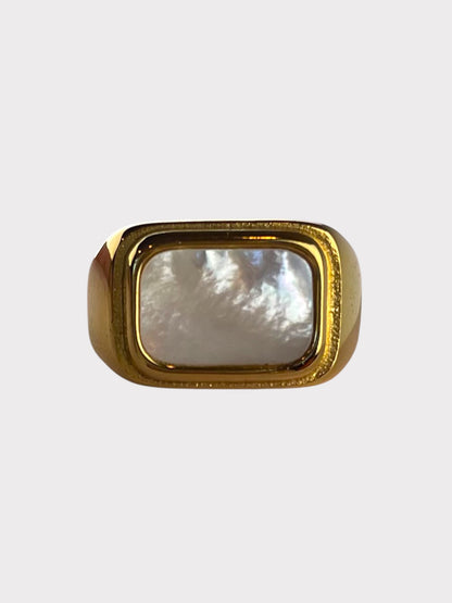 Bonnie Studios Ring
