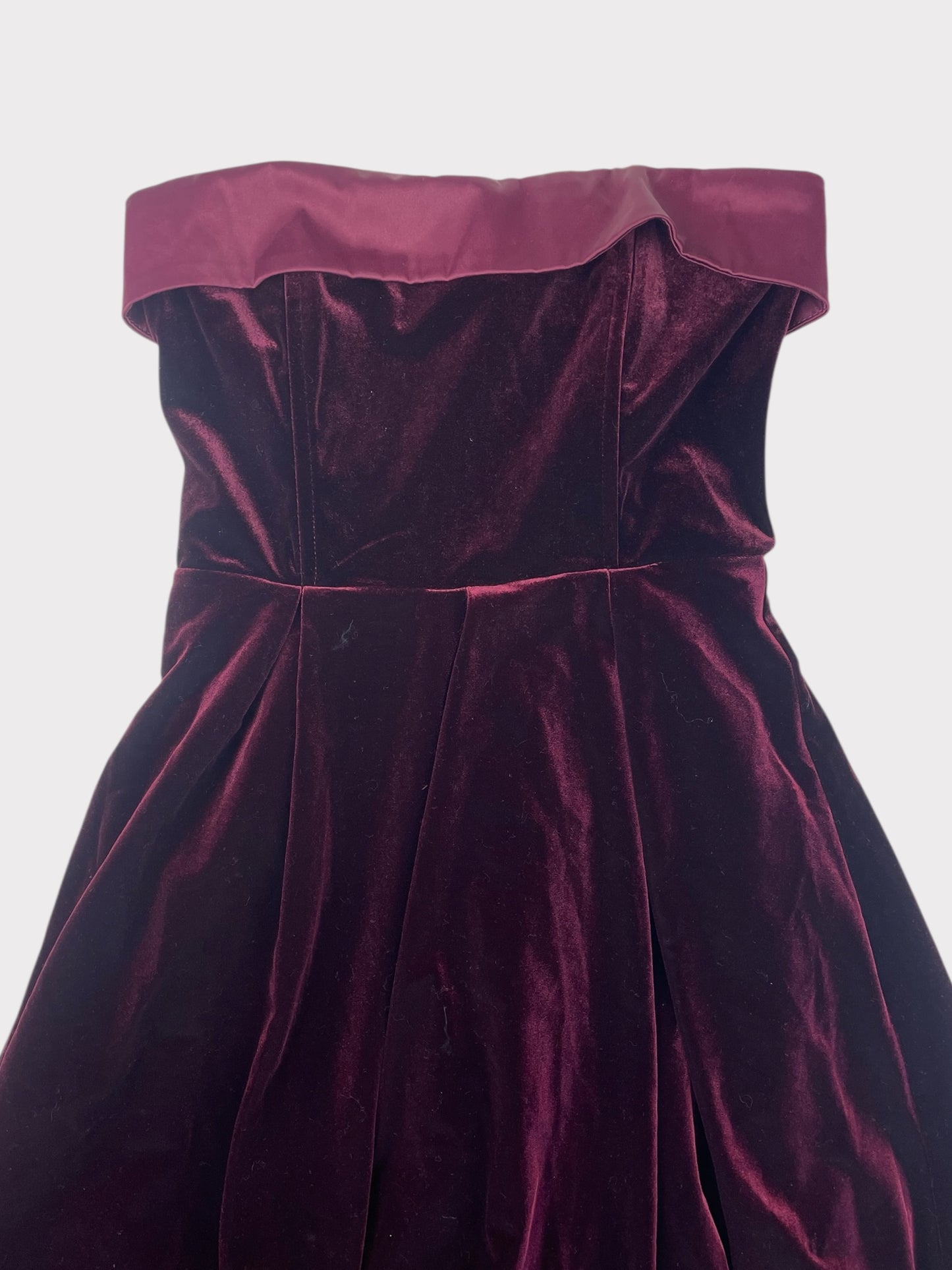 Club L London Dress, Size 8, BNWT