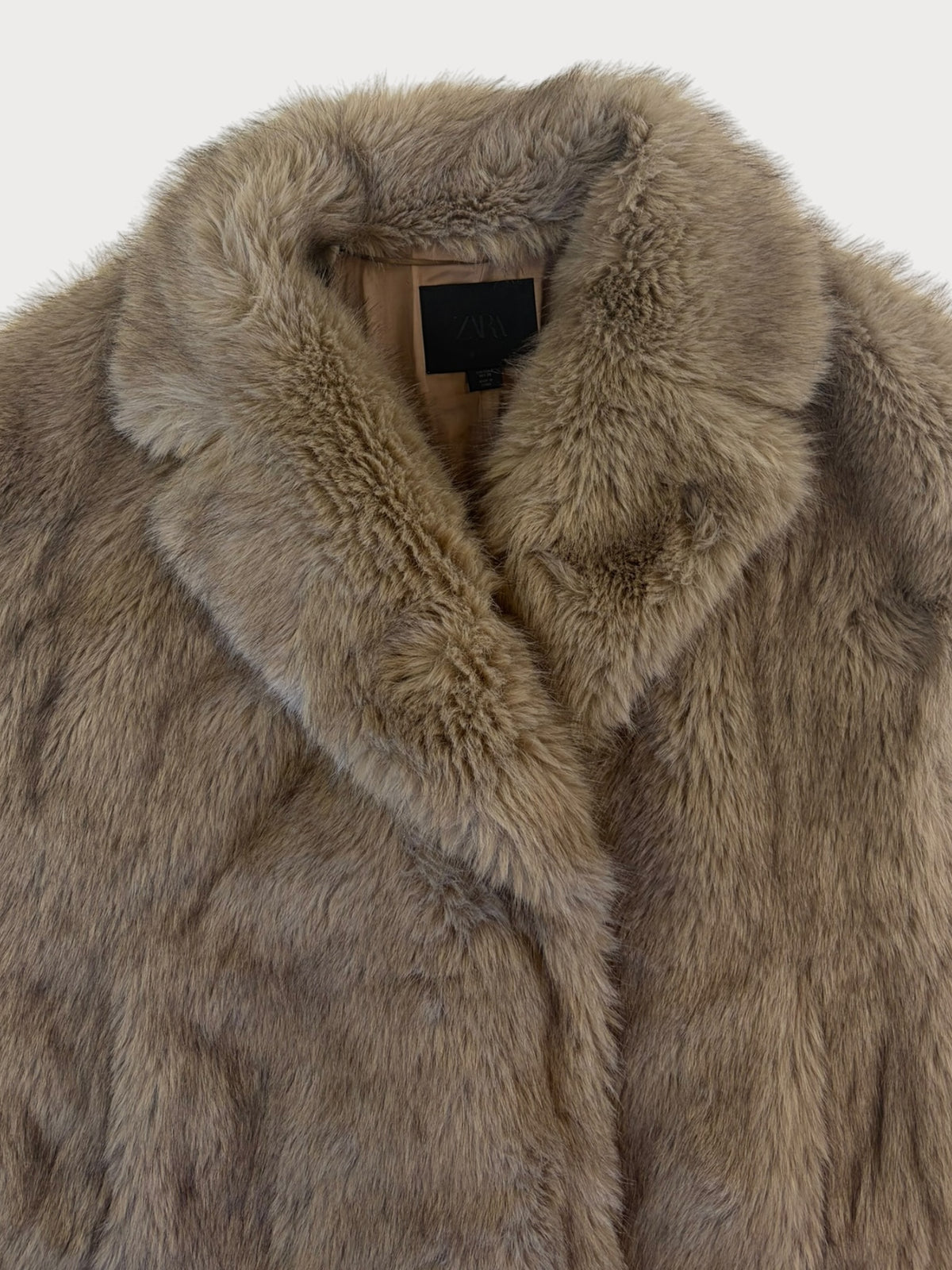 Zara Oversized Faux Fur Gilet, Size S. Fits a size 10 or 12 too