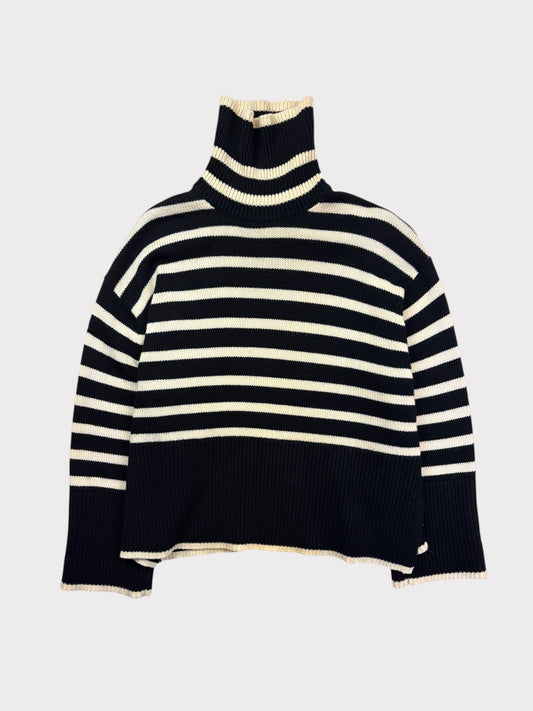 Toteme Jumper, Size XS. Oversized fit on a size 8 or 10