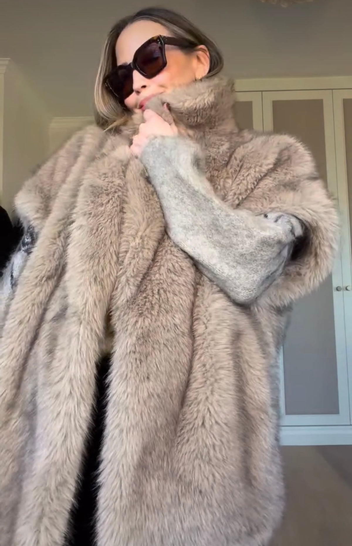 Zara Oversized Faux Fur Gilet, Size S. Fits a size 10 or 12 too