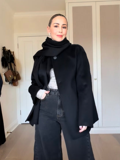 Zara Wool Blend Coat, Size XS. Fits a size 8 or 10