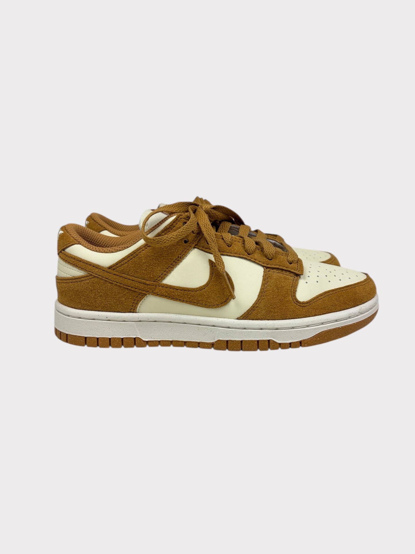 Nike Trainers, Size 4