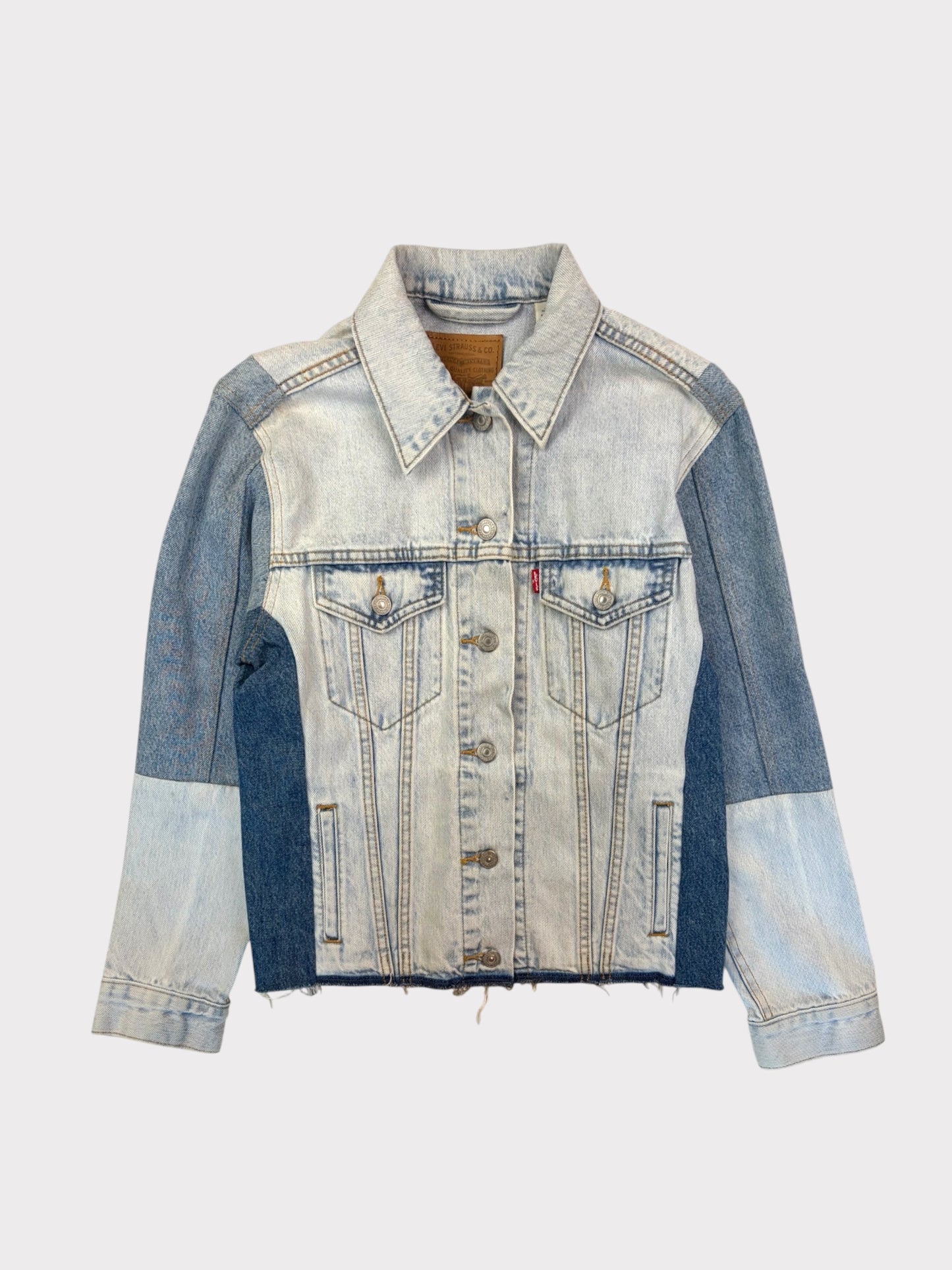 Levi's Denim Jacket, Size XS. Fits an 8 or a 10