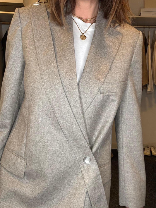 Stella McCartney Blazer, Size 40. Fits a size 10 or 12