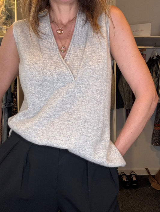 Poetry Cashmere Sleeveless V neck Sweater, Size 10, BNWT