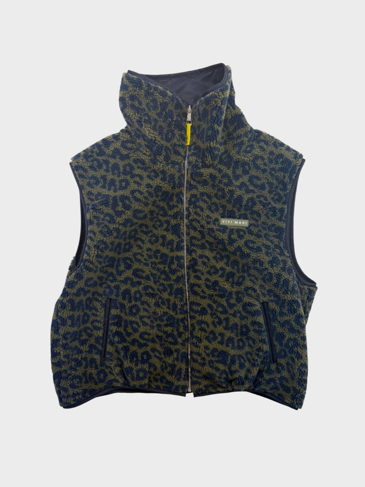 Vivi Mari Reversible Bomber vest, Size M/L